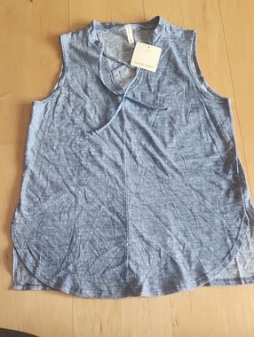 Orange Creek Blue Sleeveless Tie-Neck Women’s Top Soft Summer shirt Sz Med
